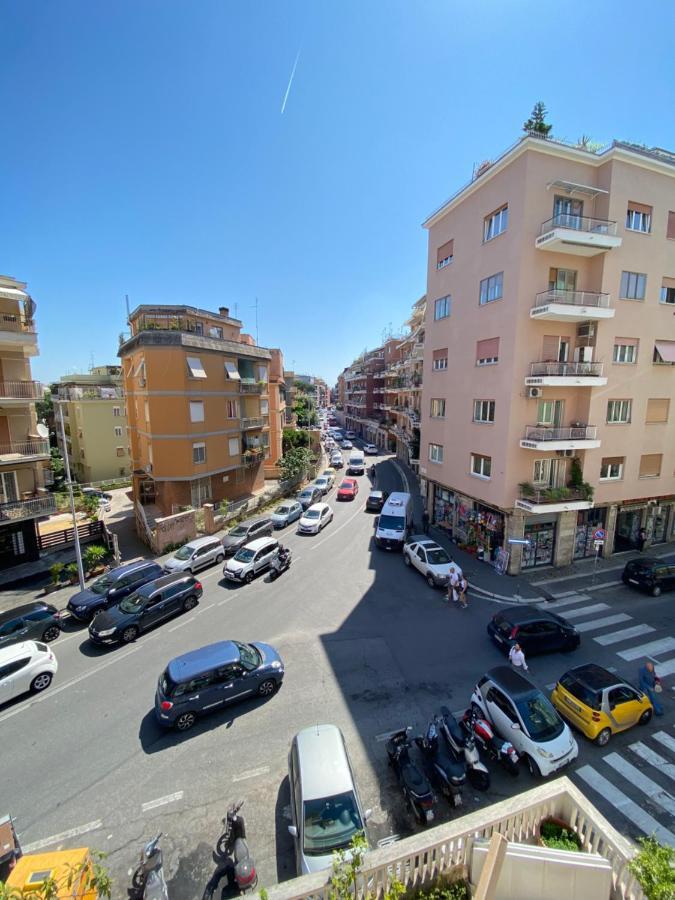 Gasthof A Due Passi Da San Pietro *