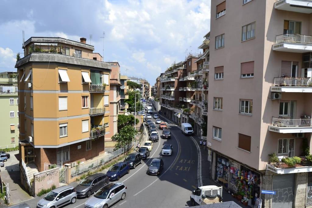 A Due Passi Da San Pietro Gasthof Rom